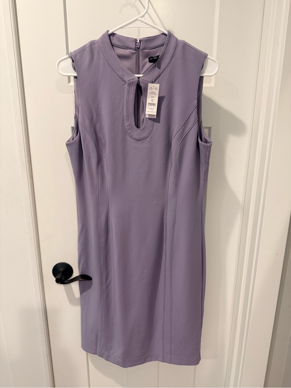 White House Black Market Lavender Sleeveless Keyhole Shift Dress